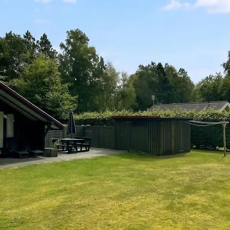 Semesterbostad Summer With Wood Stove Near Als Odde